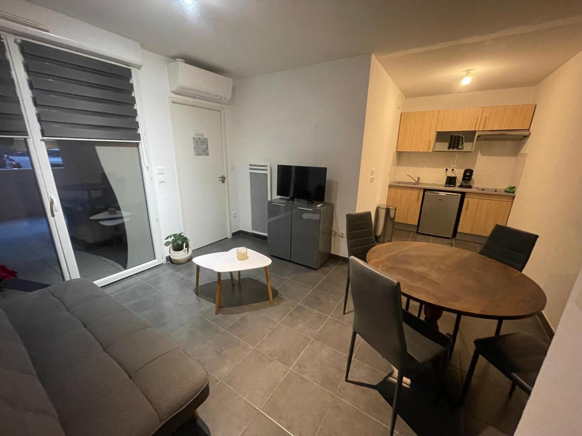 Appartement F2 Neuf Моґійо Екстер'єр фото